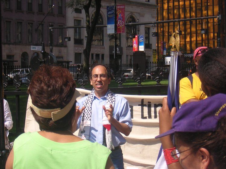 hartford_immigrant_rights_rally_june25_05_15 